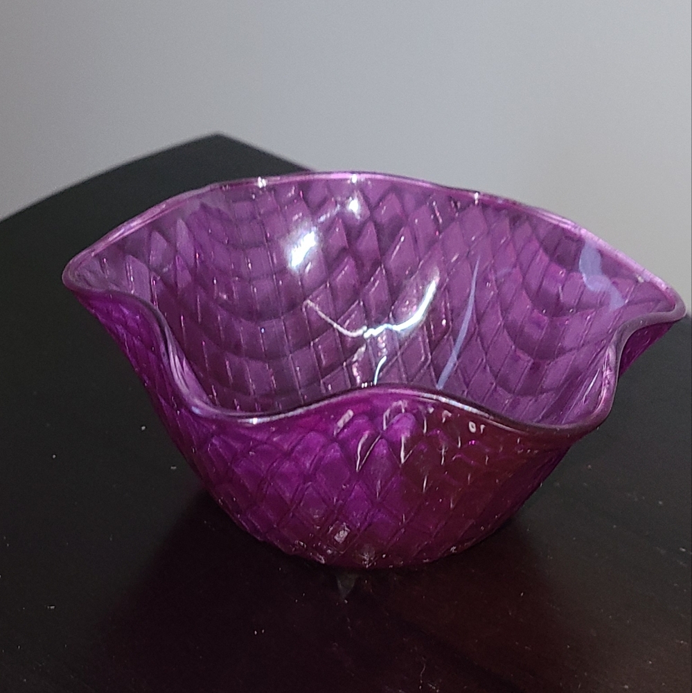 Bormioli little purple dish